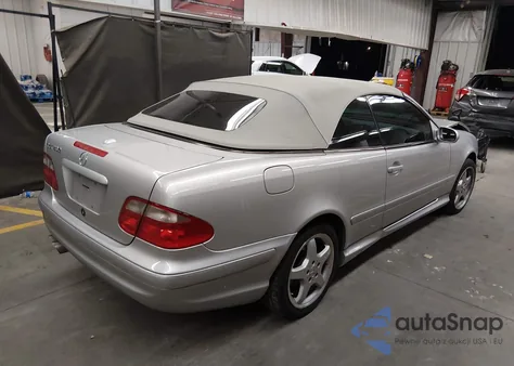 2003 Mercedes-Benz Clk 430 z USA, uszkodzony, nr VIN WDBLK70G33T141708